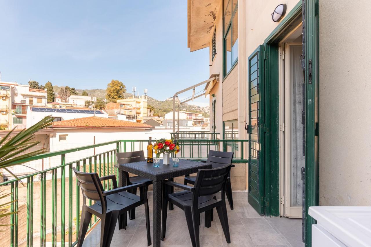 La Casa Di Tobia & Little Paradise Beach Apartments Джардини Наксос Екстериор снимка